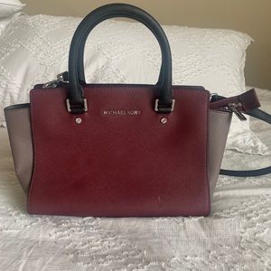 Michael Kors purse